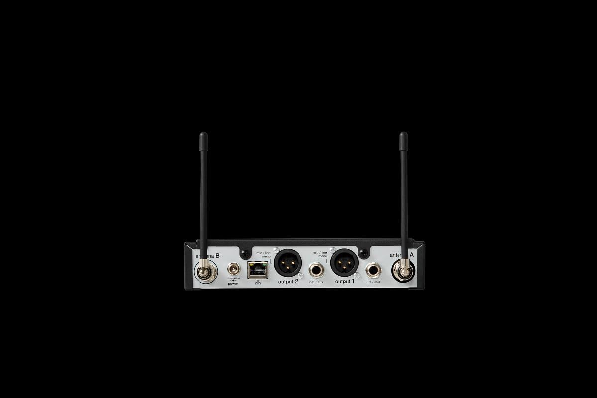 Amazon.co.jp: SHURE シュア SLXD4D+ SLXD4D+ 2chワイヤレス受信機